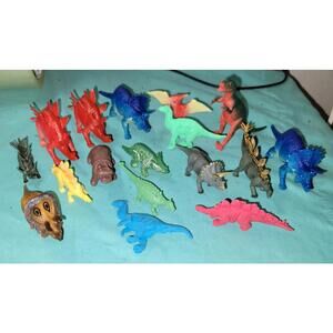 17 Mini Dinosaur Figures Lot – Detailed Plastic Dino Toys (Mixed Sizes)
